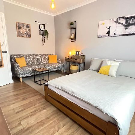 Westend Holiday Room 4 Брекон Екстер'єр фото